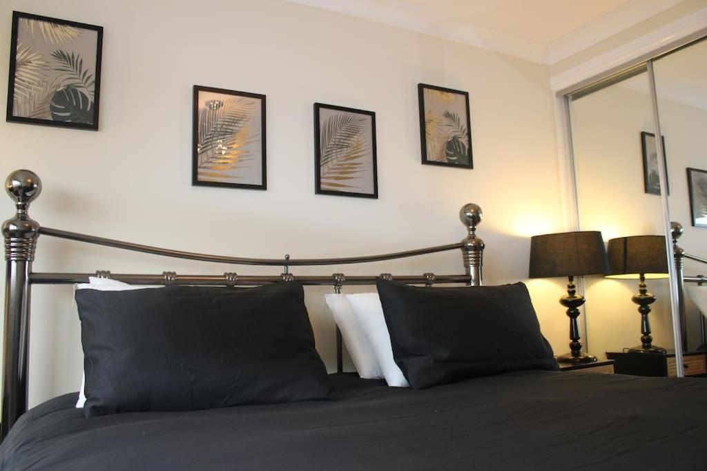 Urban Oasis: North London Apartment Edmonton