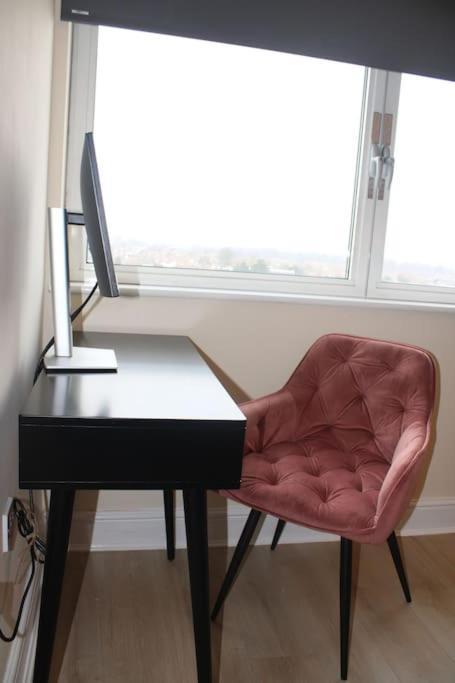 Urban Oasis: North London Apartment *